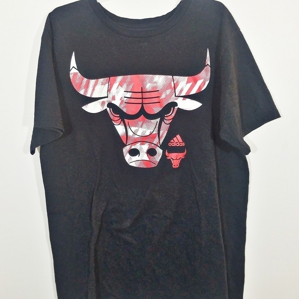 Adidas Chicago Bulls Rose logo tshirt